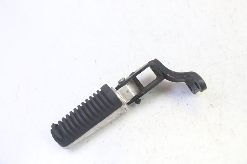 photo de ACHTERSTE LINKER VOETSTEUN YAMAHA X-MAX XMAX 250 (2006 - 2009) - Hoofdaanzicht