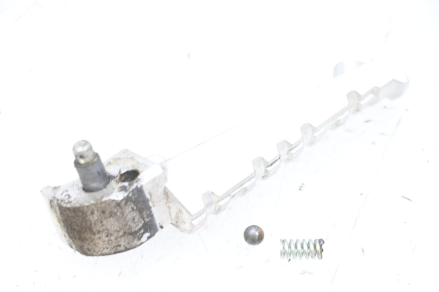 photo de ACHTERSTE LINKER VOETSTEUN YAMAHA X-MAX XMAX 125 (2010 - 2013) - Zoom op gebruiksstaat