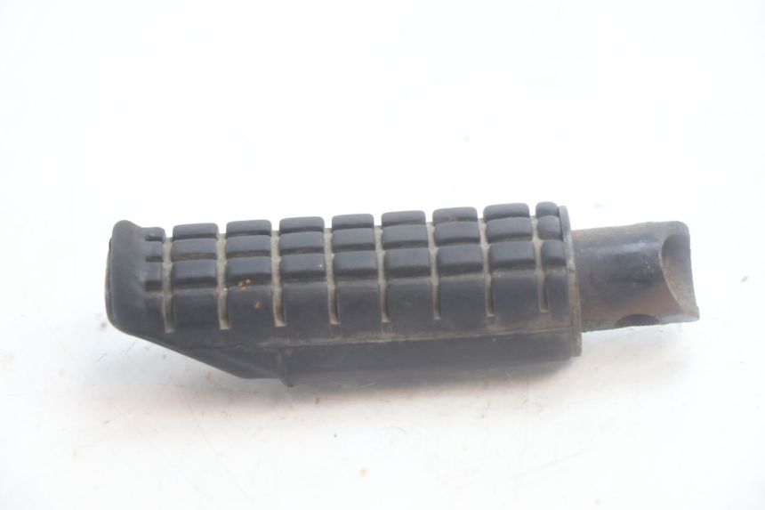 photo de LINKER ACHTERSTE VOETSTEUN HONDA XLV VARADERO 125 (2007 - 2012) - Detail van het onderdeel