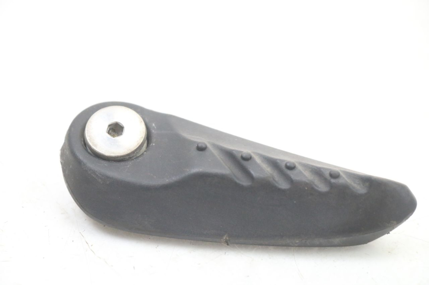 photo de ACHTERSTE LINKER VOETSTEUN YAMAHA NEOS NEO'S 4T 50 (2008 - 2016) - Detail van het onderdeel