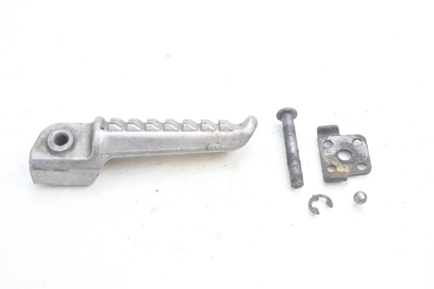 photo de LINKER ACHTERSTE VOETSTEUN KAWASAKI ZX-6R ZX6R 600 (2000 - 2002) - Andere kijkhoek