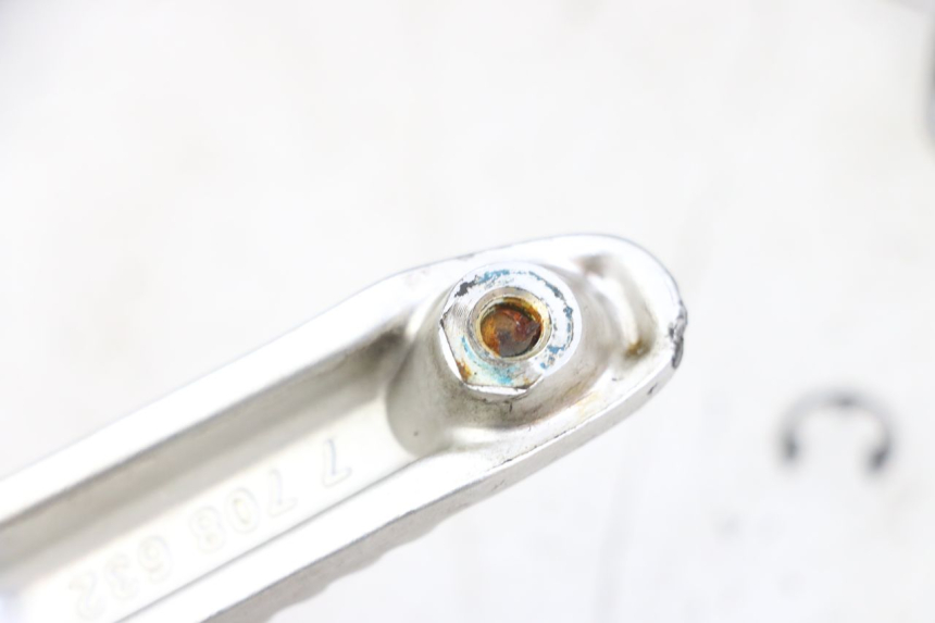 photo de VOETSTEUN VOOR RECHTS VOORAN BMW S RR ABS S1000RR 1000 (2015 - 2018) - Zoom op gebruiksstaat