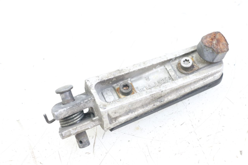 photo de VOETSTEUN VOOR RECHTS VOORAN YAMAHA FJR ABS 1300 (2006 - 2012) - Detail van het onderdeel