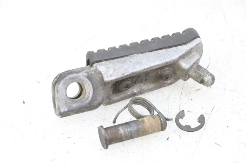 photo de VOETSTEUN VOOR RECHTS VOORAN KAWASAKI ZR7 ZR-7 S 750 (1999 - 2004) - Technische close-up