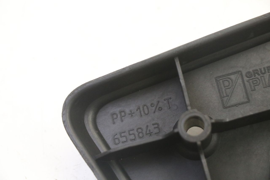 photo de VOETSTEUN VOOR RECHTS VOORZIJDE PIAGGIO MP3 RL 250 (2006 - 2010) - Overzicht