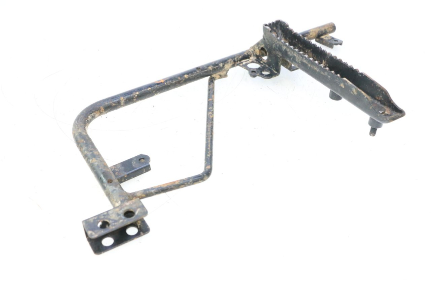 photo de VOETSTEUN VOOR RECHTS KYMCO MXU R 250 (2004 - 2010) - Technische close-up