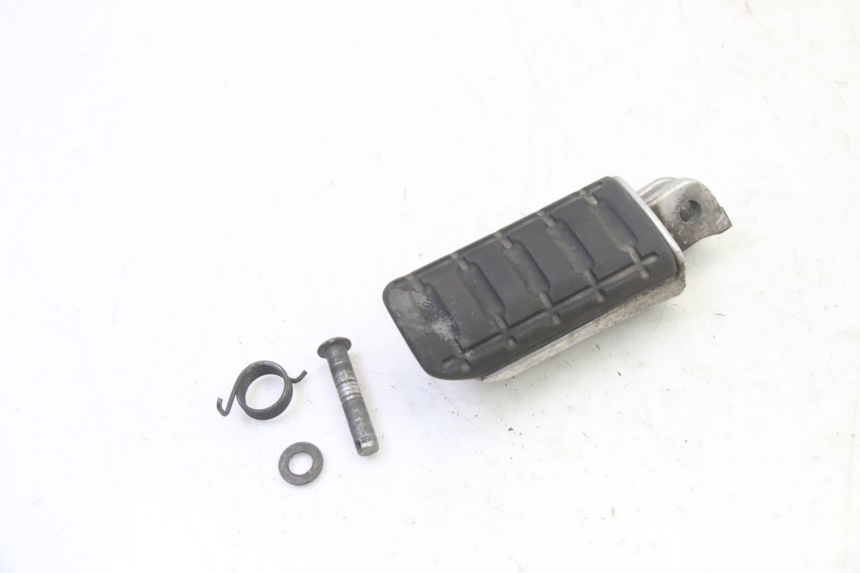 photo de VOETSTEUN VOOR RECHTS VOORAN HONDA NTV DEAUVILLE 650 (2001 - 2006) - Zoom op gebruiksstaat