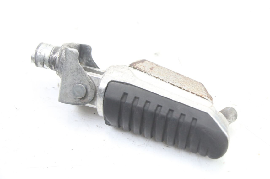 photo de VOETSTEUN VOOR RECHTS VOORAN SUZUKI GSX F GSXF 650 (2007 - 2015) - Zoom op gebruiksstaat