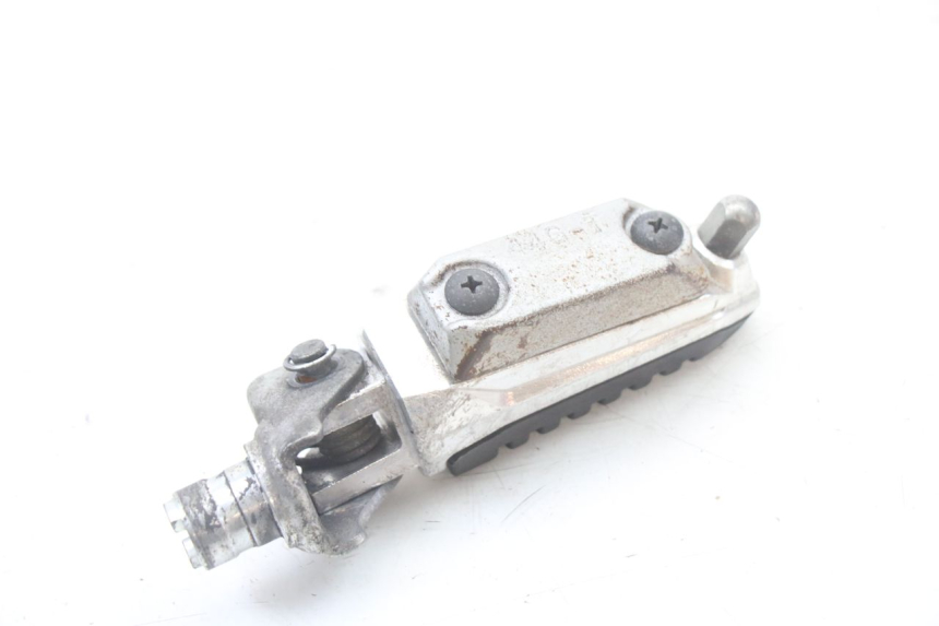 photo de VOETSTEUN VOOR RECHTS VOORAN SUZUKI GSX F GSXF 650 (2007 - 2015) - Technische close-up