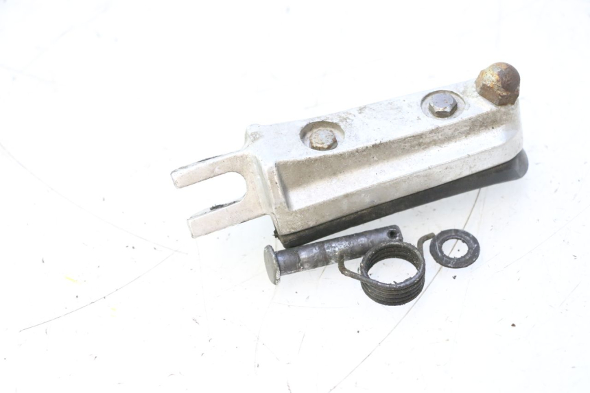 photo de VOETSTEUN VOOR RECHTS HONDA VFR FI RC46 800 (1998 - 2001) - Detail van het onderdeel