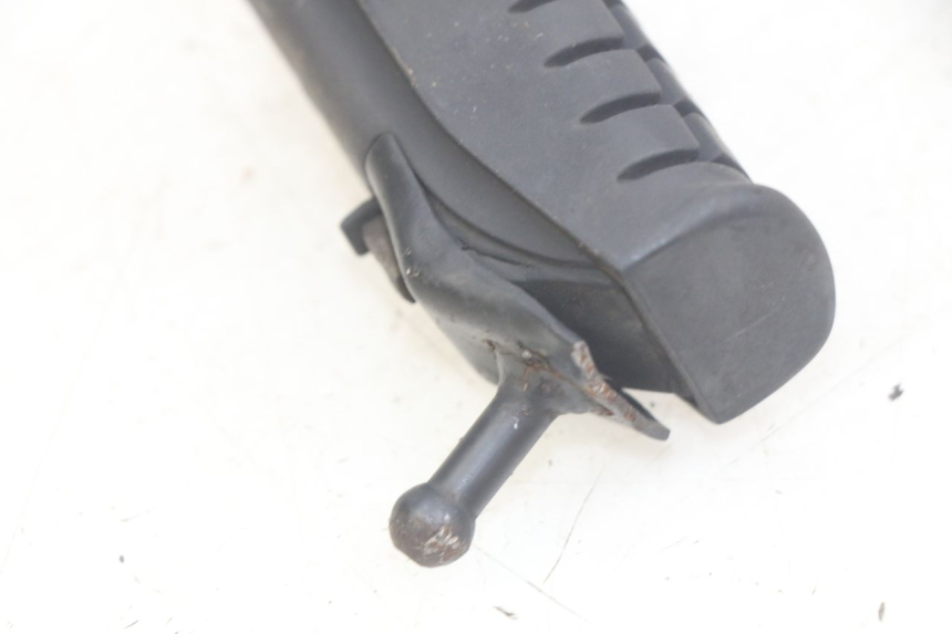 photo de VOETSTEUN VOOR RECHTS VOORAN DAELIM VJ ROADWIN FI 125 (2008 - 2017) - Zoom op gebruiksstaat