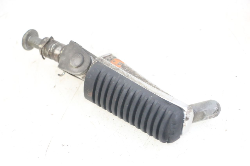 photo de VOETSTEUN VOOR RECHTS VOORAN YAMAHA FZS FAZER 600 (2001 - 2003) - Hoofdaanzicht