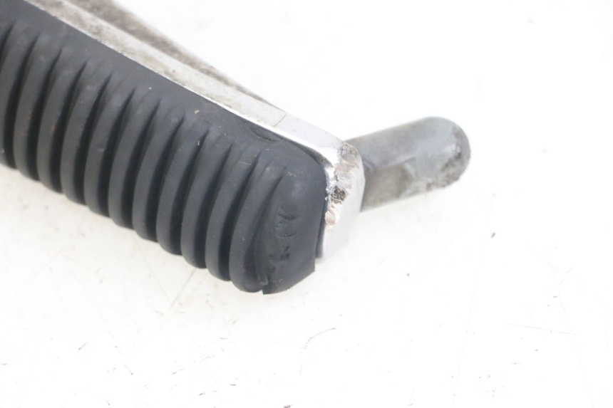 photo de VOETSTEUN VOOR RECHTS VOORAN YAMAHA FZS FAZER 600 (2001 - 2003) - Staat van het oppervlak