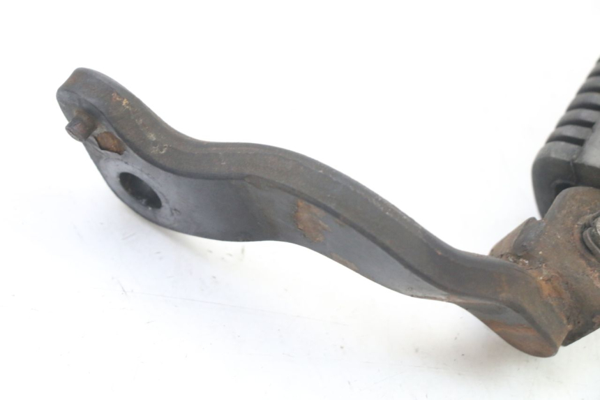 photo de VOETSTEUN VOOR RECHTS VOORAN YAMAHA SR 125 (1982 - 2003) - Bevestigingspunten