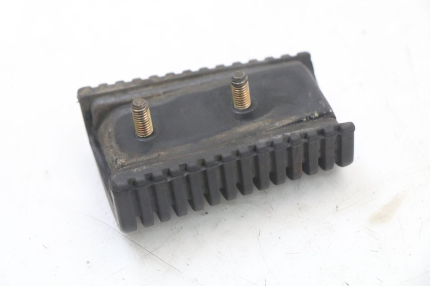 photo de VOETSTEUN VOOR RECHTS VOORAN YAMAHA XVS DRAG STAR DRAGSTAR 650 (1997 - 2007) - Technische close-up