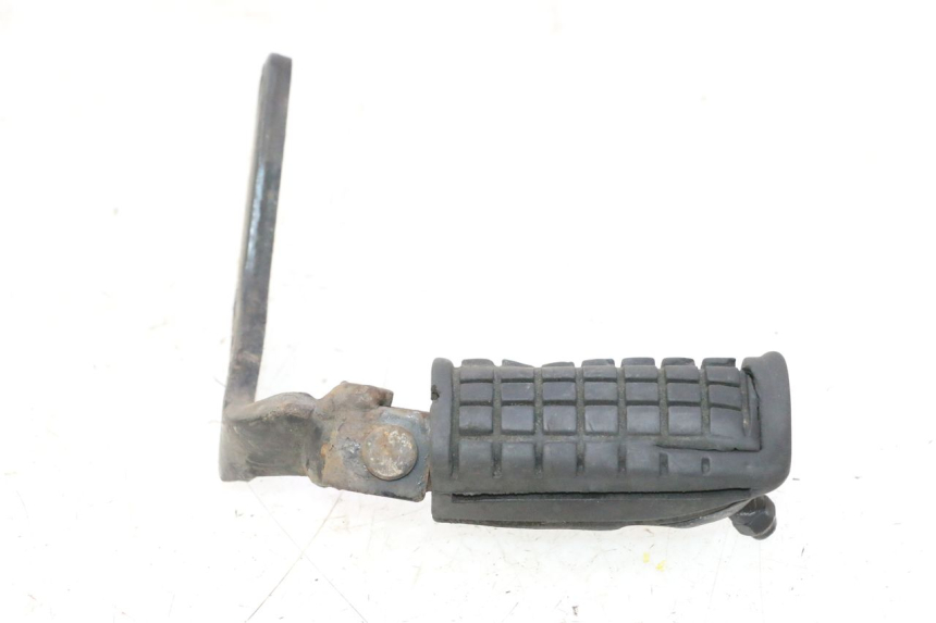 photo de LINKER VOETSTEUN VOOR HONDA CB TWO FIFTY 250 (1991 - 2002) - Detail van het onderdeel