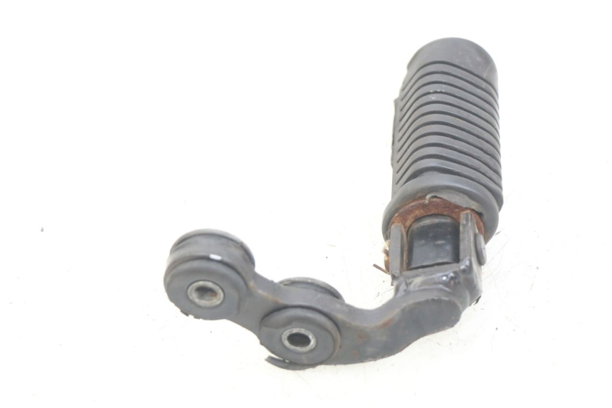 photo de VOETSTEUN VOOR LINKS VOORAN HONDA CM 125 (1983 - 2003) - Bevestigingspunten