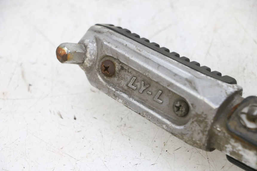 photo de VOETSTEUN VOOR LINKS KSR CODE 125 (2018 - 2020) - Andere kijkhoek