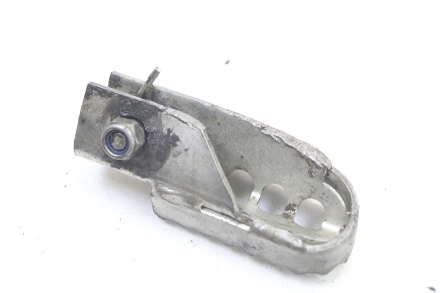 photo de VOETSTEUN VOOR LINKS VOORAN DERBI SENDA SM DRD X-TREME 50 (2011 - 2017) - Technische close-up