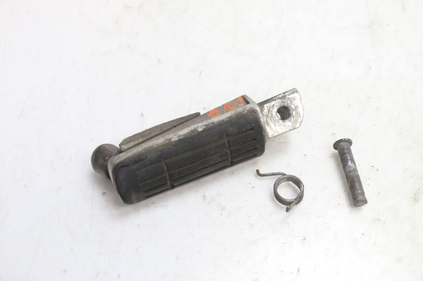 photo de LINKER VOETSTEUN VOOR YAMAHA FJR 1300 (2001 - 2005) - Zoom op gebruiksstaat