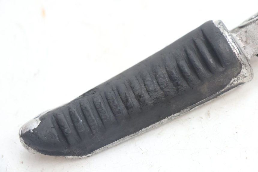 photo de LINKER VOETSTEUN VOOR SUZUKI GSX F GSXF 750 (1988 - 1998) - Detail van het onderdeel