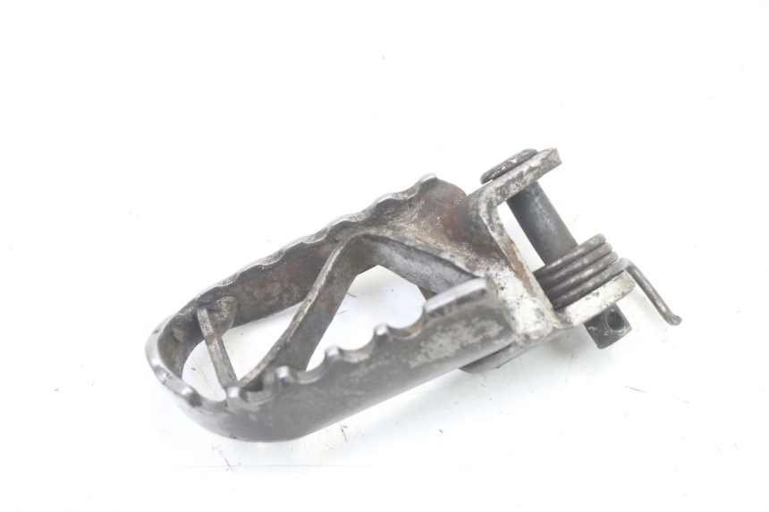 photo de VOETSTEUN VOOR LINKS VOORAN HONDA CR 85 (2003 - 2007) - Detail van het onderdeel