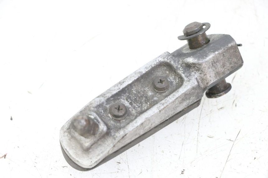 photo de VOETSTEUN VOOR LINKS KAWASAKI ZR7 ZR-7 S 750 (1999 - 2004) - Zoom op gebruiksstaat