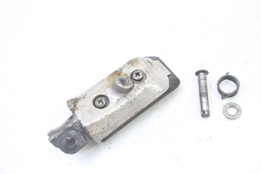 photo de VOETSTEUN VOOR LINKS VOORAN HONDA NTV DEAUVILLE 650 (2001 - 2006) - Technische close-up