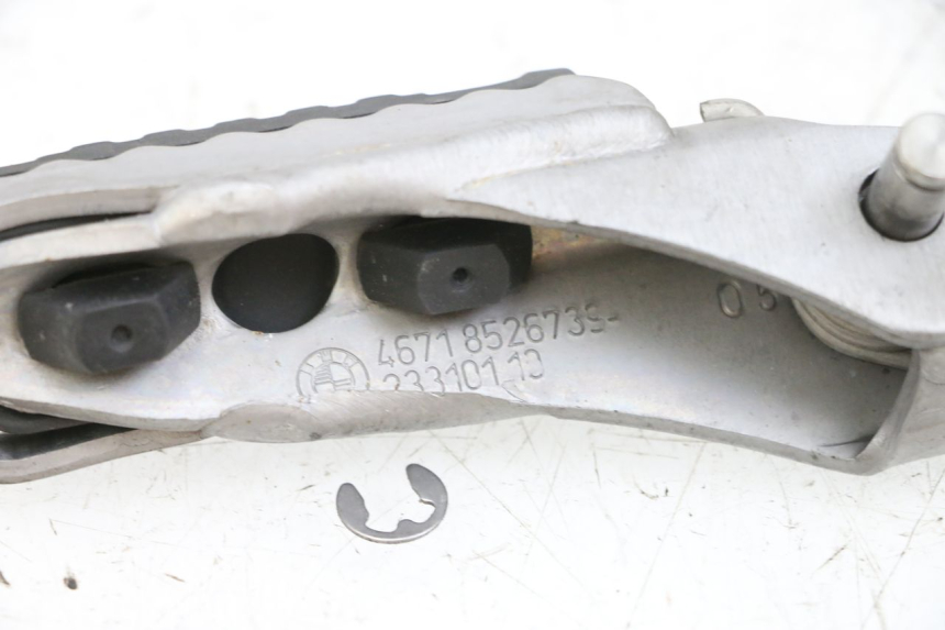 photo de VOETSTEUN VOOR LINKS BMW R GS 1250 (2021 - 2024) - Andere kijkhoek