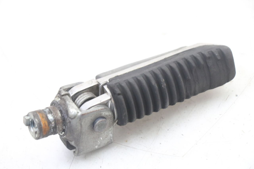 photo de VOETSTEUN VOOR LINKS VOORAN SUZUKI GSF S BANDIT 600 (2000 - 2004) - Overzicht