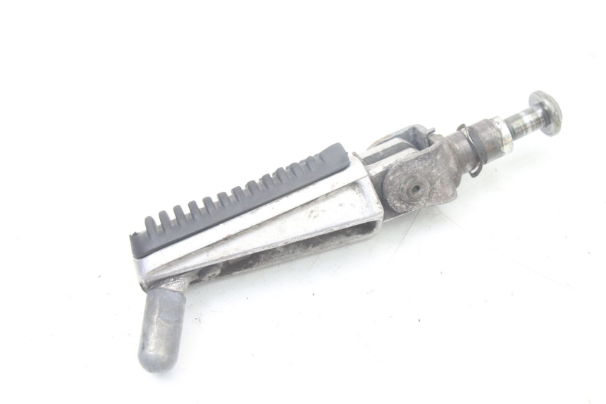 photo de VOETSTEUN VOOR LINKS VOORAN YAMAHA FZS FAZER 600 (2001 - 2003) - Detail van het onderdeel