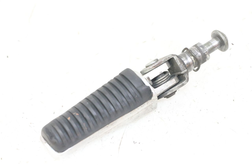 photo de VOETSTEUN VOOR LINKS VOORAN YAMAHA FZS FAZER 600 (2001 - 2003) - Staat van het oppervlak