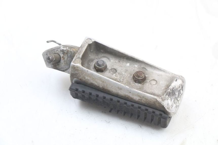 photo de VOETSTEUN VOOR LINKS VOORAN YAMAHA XVS DRAG STAR DRAGSTAR 650 (1997 - 2007) - Technische close-up