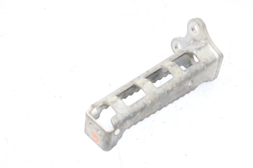 photo de VOETSTEUN VOOR LINKS YAMAHA YFM R RAPTOR 250 (2008 - 2014) - Zoom op gebruiksstaat
