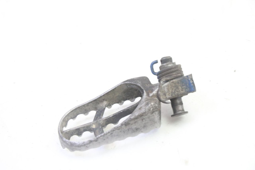 photo de VOETSTEUN VOOR LINKS VOORAN YAMAHA YZ 125 (1998 - 2005) - Andere kijkhoek