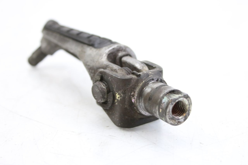 photo de VOETSTEUN VOOR LINKS VOORAN KAWASAKI ZEPHYR 1100 ( - 1995) - Bevestigingspunten