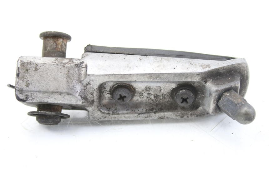 photo de VOETSTEUN VOOR LINKS KAWASAKI ZR7 ZR-7 S 750 (1999 - 2004) - Zoom op gebruiksstaat