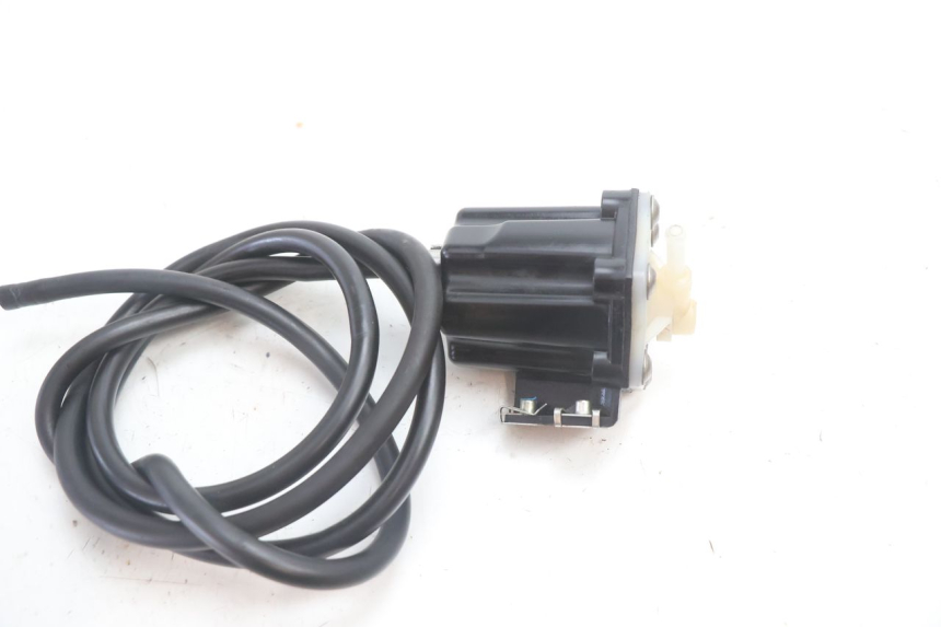 photo de CANISTER BMW C SPORT 650 (2015 - 2021) - Detail van het onderdeel