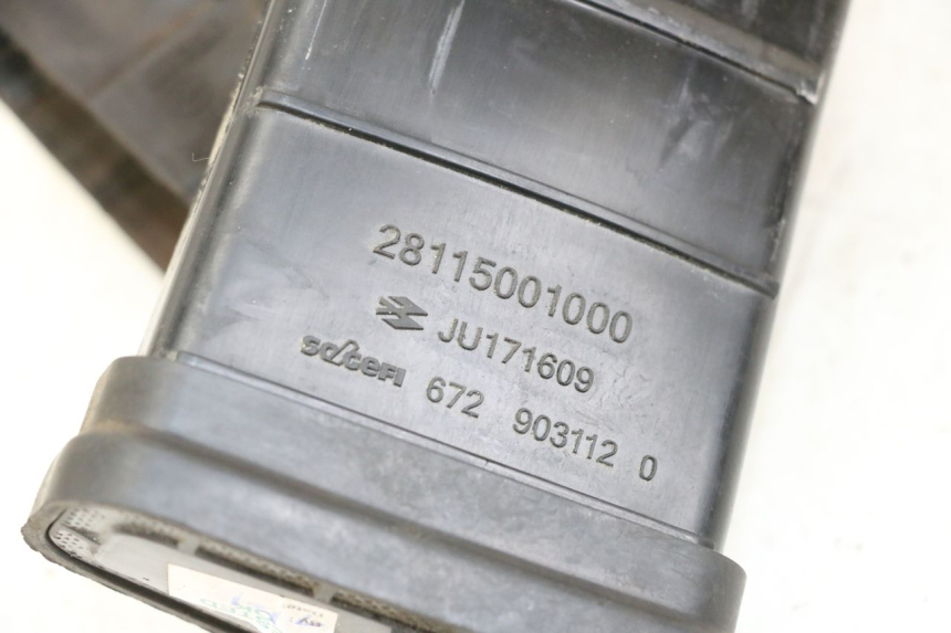 photo de CANISTER HUSQVARNA SVARTPILEN 401 (2018 - 2023) - Andere kijkhoek