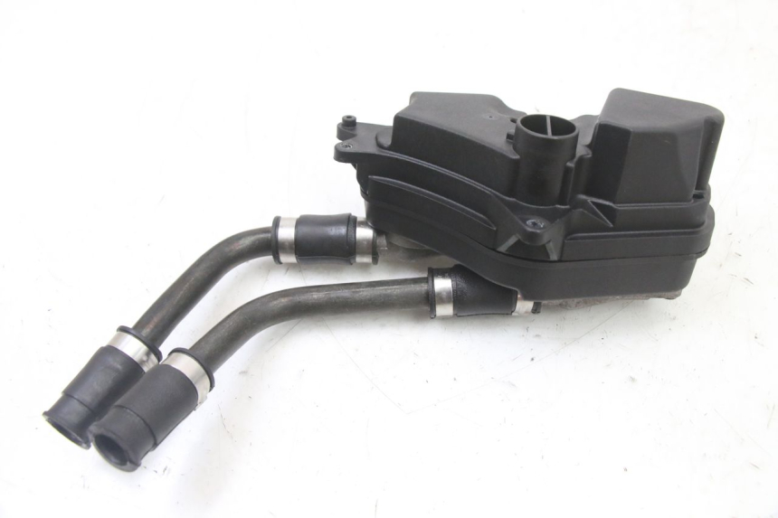 photo de CANISTER PIAGGIO NRG POWER PUREJET 50 (2018 - 2021) - Andere kijkhoek