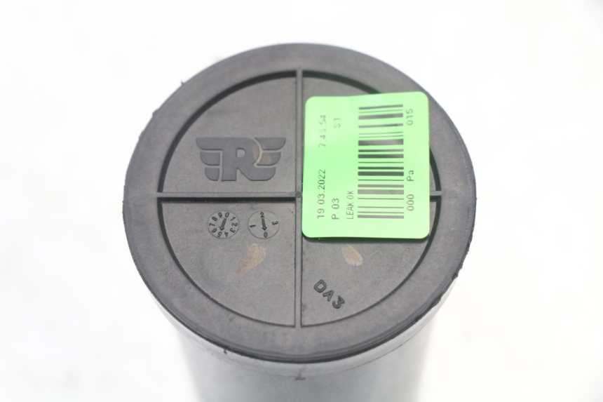 photo de CANISTER ROYAL ENFIELD SCRAM 411 (2022 - 2024) - Andere kijkhoek