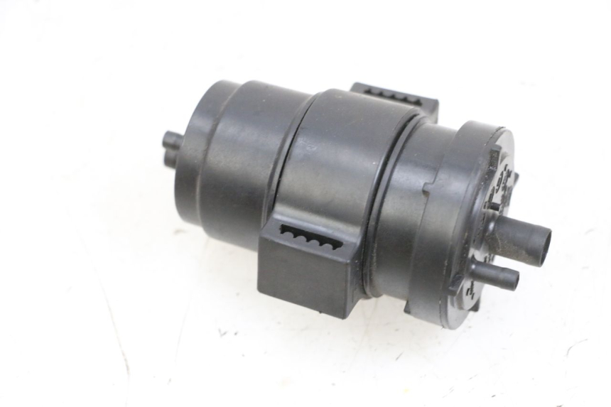 photo de CANISTER PEUGEOT SPEEDFIGHT 4 4T EFI 50 (2021 - 2025) - Zoom op gebruiksstaat