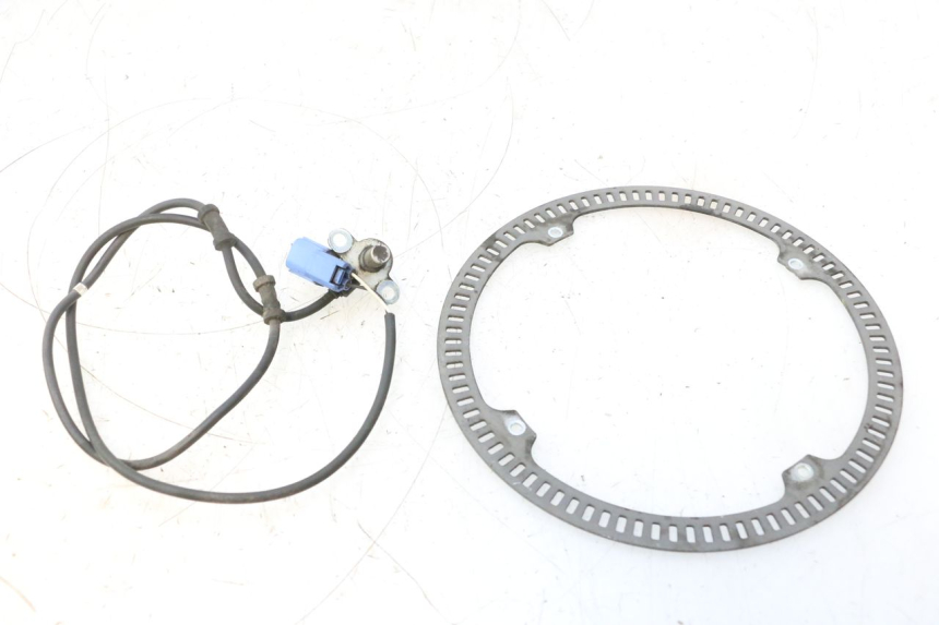 photo de ACHTERSTE ABS-SENSOR SUZUKI BURGMAN EXECUTIVE ABS 650 (2006 - 2012) - Hoofdaanzicht