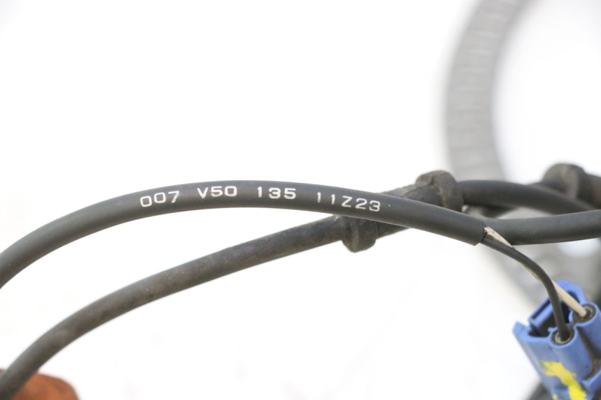 photo de ACHTERSTE ABS-SENSOR SUZUKI BURGMAN EXECUTIVE ABS 650 (2006 - 2012) - Bevestigingspunten