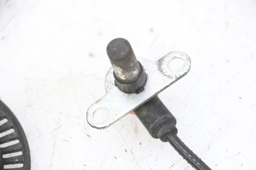 photo de ACHTERSTE ABS-SENSOR HONDA FES S-WING SWING ABS 125 (2007 - 2015) - Andere kijkhoek