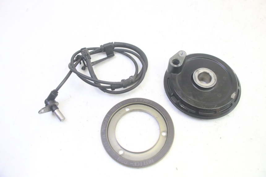 photo de ACHTERSTE ABS-SENSOR YAMAHA FJR ABS 1300 (2006 - 2012) - Hoofdaanzicht