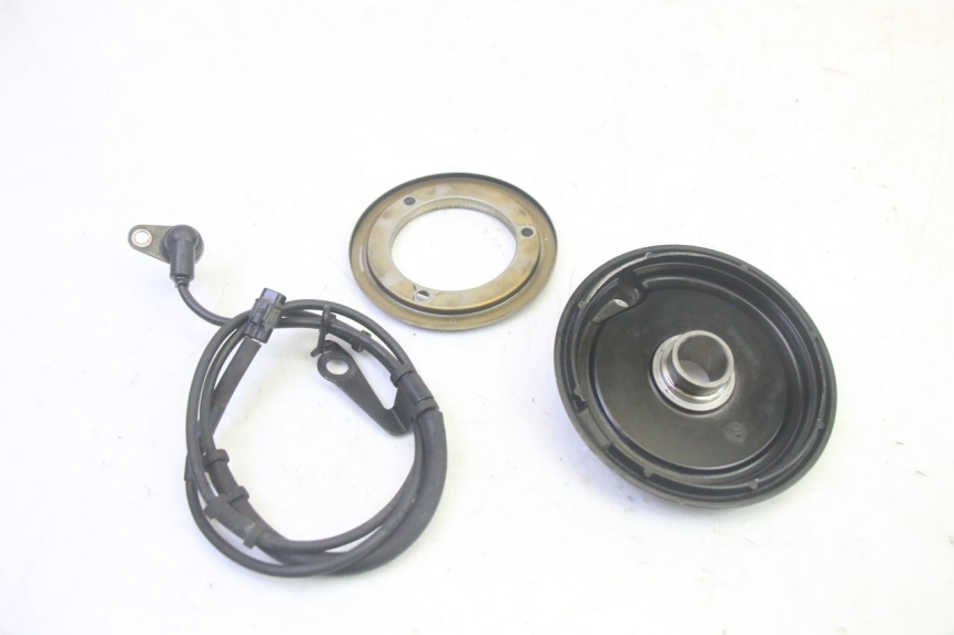 photo de ACHTERSTE ABS-SENSOR YAMAHA FJR ABS 1300 (2006 - 2012) - Detail van het onderdeel