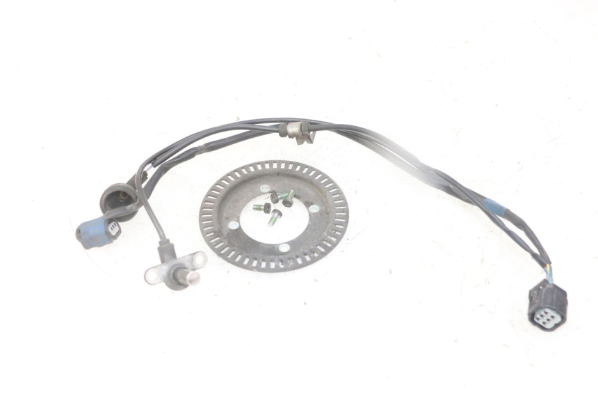 photo de ACHTERSTE ABS-SENSOR HONDA FORZA ABS 300 (2013 - 2017) - Zoom op gebruiksstaat