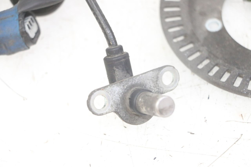 photo de ACHTERSTE ABS-SENSOR HONDA FORZA ABS 300 (2013 - 2017) - Andere kijkhoek