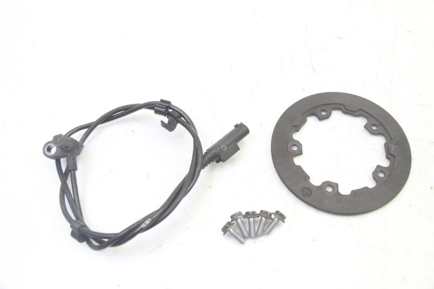 photo de ACHTERSTE ABS-SENSOR BMW G310 R 310 (2016 - 2020) - Detail van het onderdeel